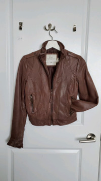 H&M Women LO.G.G Leather Bomber 
Size: US 4/EU34/CA 4/CN160 80A