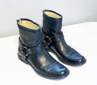 Frye Ladies Boots Size 7.5