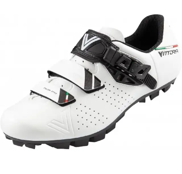 Cycling Shoes in Other in Ottawa - Image 2
