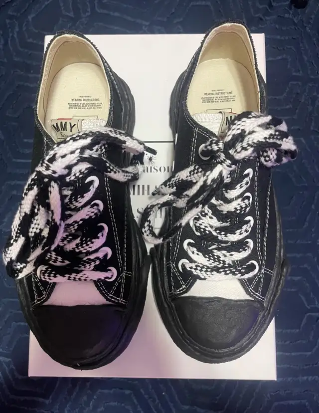 Maison Mihara sneakers (NO LOWBALLS)63351296000129121