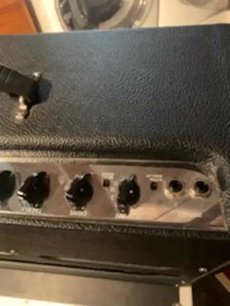 Fender Hot Rod DeVille Amp in Amps & Pedals in Windsor Region - Image 8