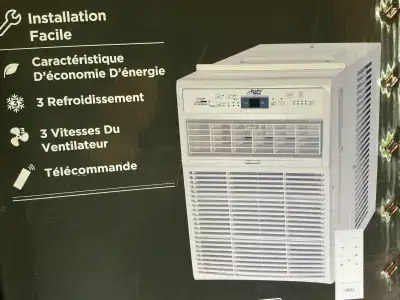 3- speed white vertical air conditioner for window. Adjustable temperature range from 17 to 30 degre...