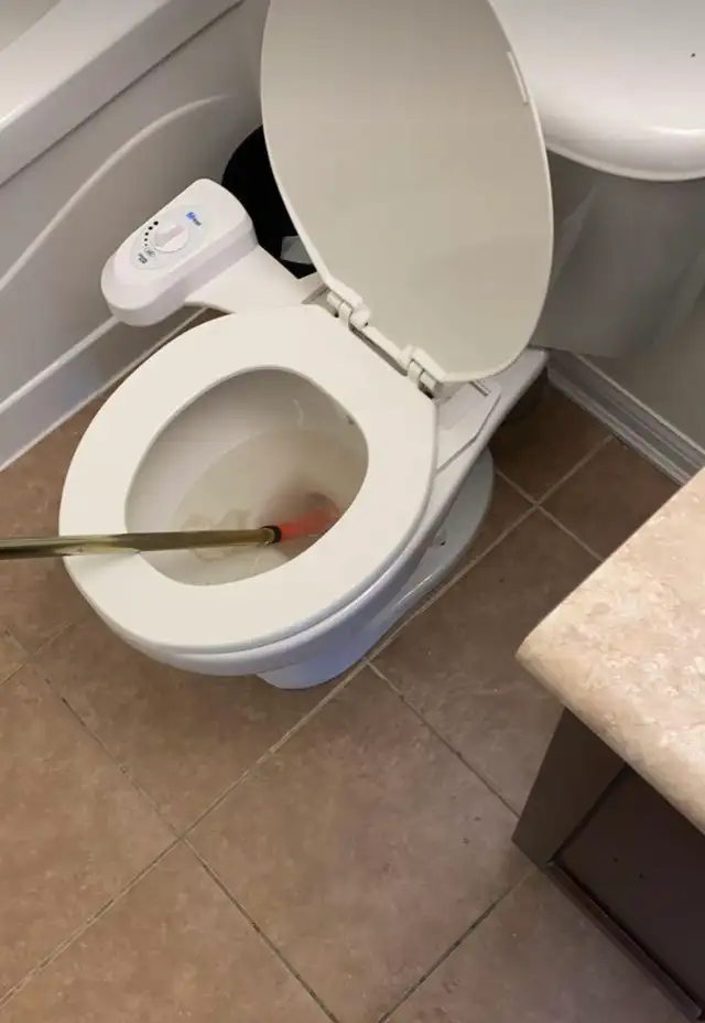 licensed plumber  in Plumbing in Mississauga / Peel Region - Image 10