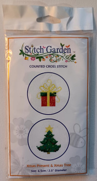 Stitch Garden - Counted Cross Stitch - Xmas Present & Xmas Tree