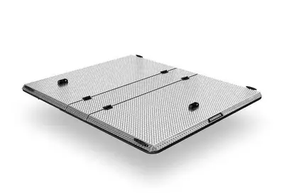 Tonneau cover Diamondback SE en aluminium, rigide et pliant, avec lock. Supporte jusqu'à 400lbs de c...