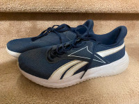 Reebok  shoes size 8