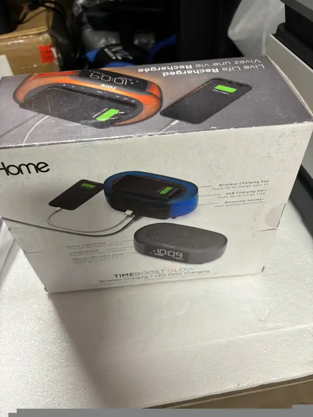 iHome IBTW281V2BC Colour Changing Bluetooth Alarm Clock - Black in Other in Cambridge - Image 8