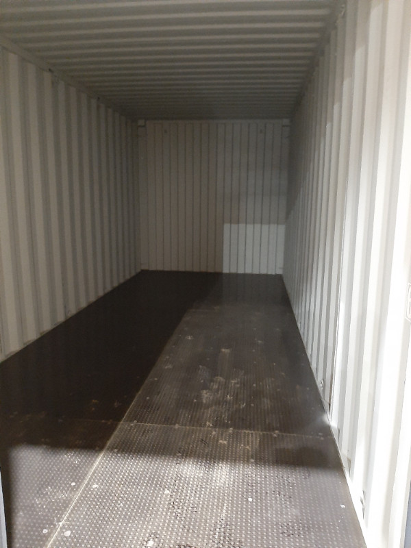 20FT STANDARD & 40'FT HIGH CUBE ONE TRIP CONTAINERS FOR SALE! in Storage Containers in Oshawa / Durham Region - Image 4