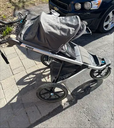 Thule Urban Glide 2 Stroller/Jogger ( w/accessories), View more