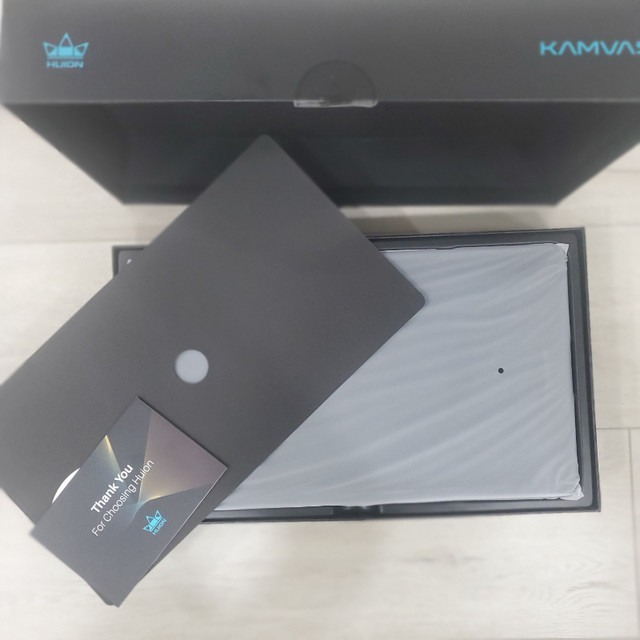 HUION KAMVAS Pro 13 Graphic Drawing Monitor in Monitors in St. Catharines - Image 2
