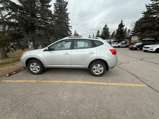 2010 Nissan Rogue S AWD in Cars & Trucks in Calgary - Image 3