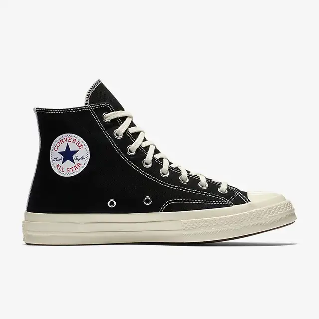 Converse x Comme des Garçons PLAY Chuck 70 High Top size 5 in Women's - Shoes in City of Toronto - Image 4