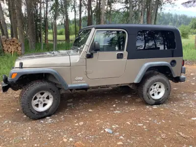 2004 Jeep LJ, excellent condition, 144000 km, automatic, lift kit, a/c, cruise, new Toyo open countr...