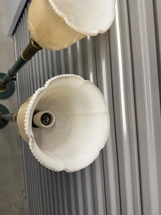 retro floor lamps in Indoor Lighting & Fans in Oakville / Halton Region - Image 4