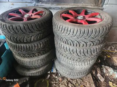 Pneu toyo g3 ice clouter à 9/32 avec mag 5par 114.3 16 pouce