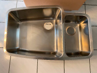 Stainless Steel Kitchen Sink