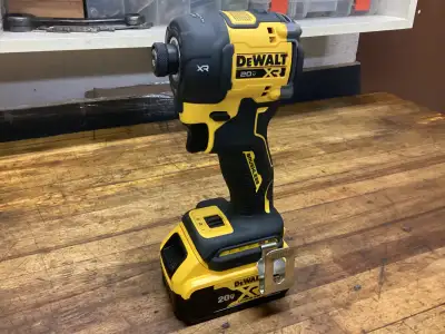 DEWALT 20v MAX XR BR. QUIET HYDRAULIC IMPACT DRIVER/5.0 BATTERY, View more