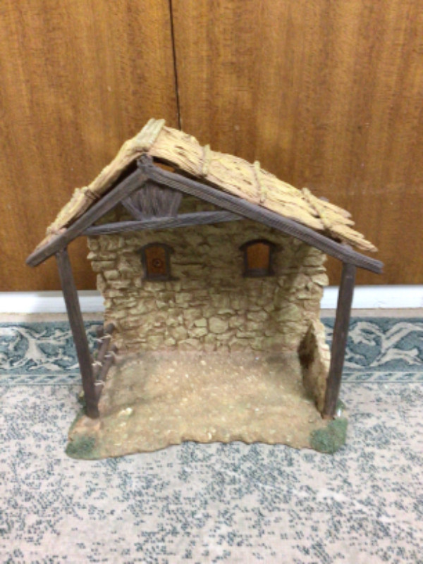 TRADITIONS LIGHTED NATIVITY CRÈCHE in Holiday, Event & Seasonal in Regina