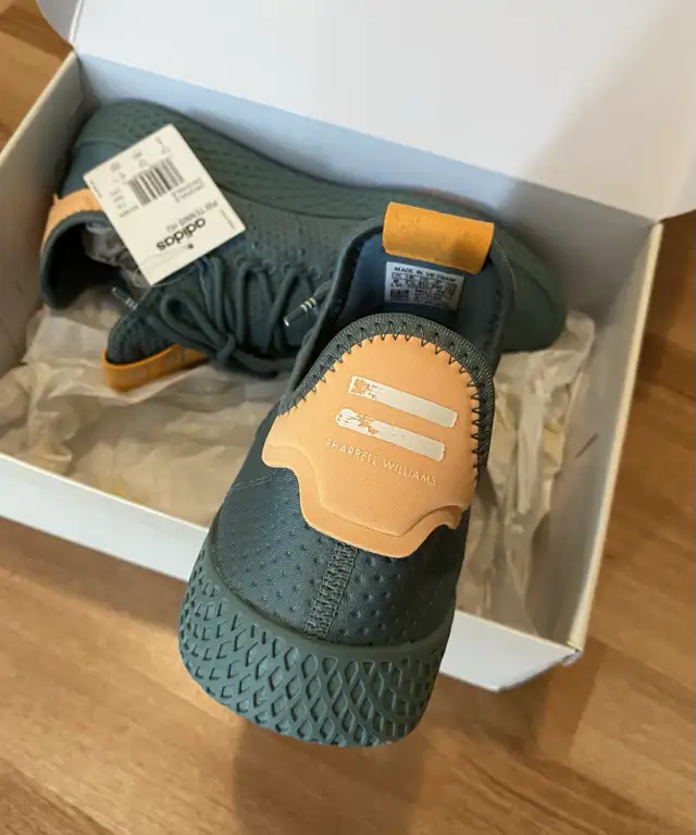 Adidas Mens Shoes New in Box Rare in Men's in City of Toronto - Image 6