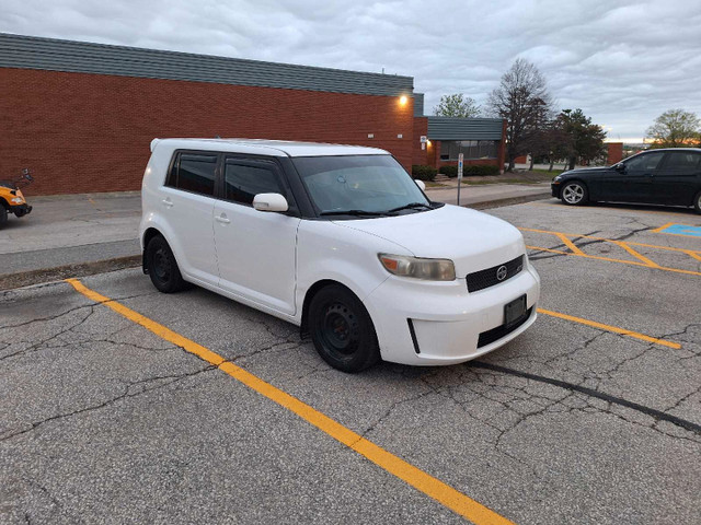 2009 Scion xB Automatic $4,900 in Cars & Trucks in Mississauga / Peel Region - Image 2