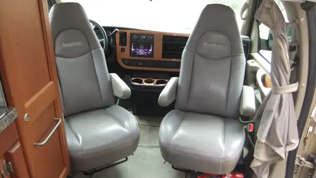 Roadtrek 190 Popular in RVs & Motorhomes in Annapolis Valley - Image 8