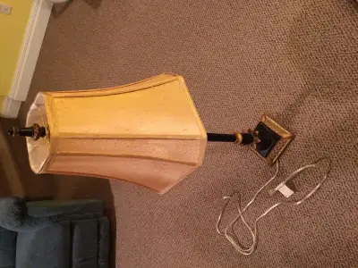 Like new lamp.