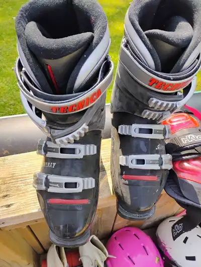 Ski Boots, View more