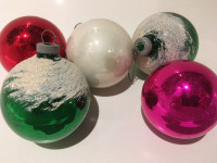 CHRISTMAS BALLS BOULES DE NOËL VINTAGE RETRO MID CENTURY XMAS