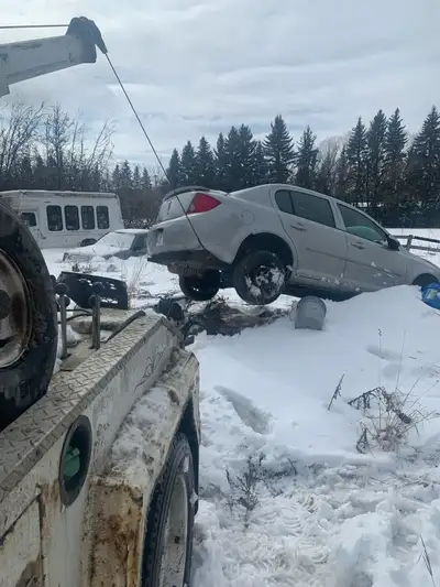Dead cars, Alive cars, Broken Cars, Accidental Cars, Salvaged Cars. We Buy All Makes and Models of a...