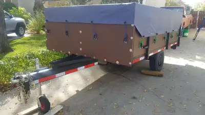 6 × 10 FT. FLAT DECK / BOX TRAILER ,with removable sides , 2 × 2 " steel frame , 3 × 6 " tongue with...