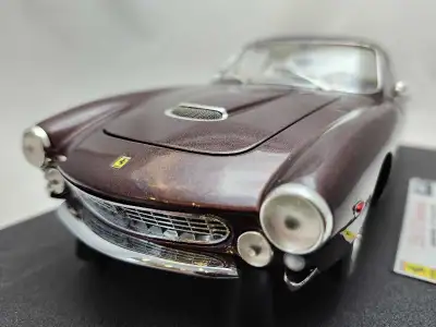 Ferrari 250 GT Berlinetta Steve McQueen 1:18 Hot Wheels Elite, View more