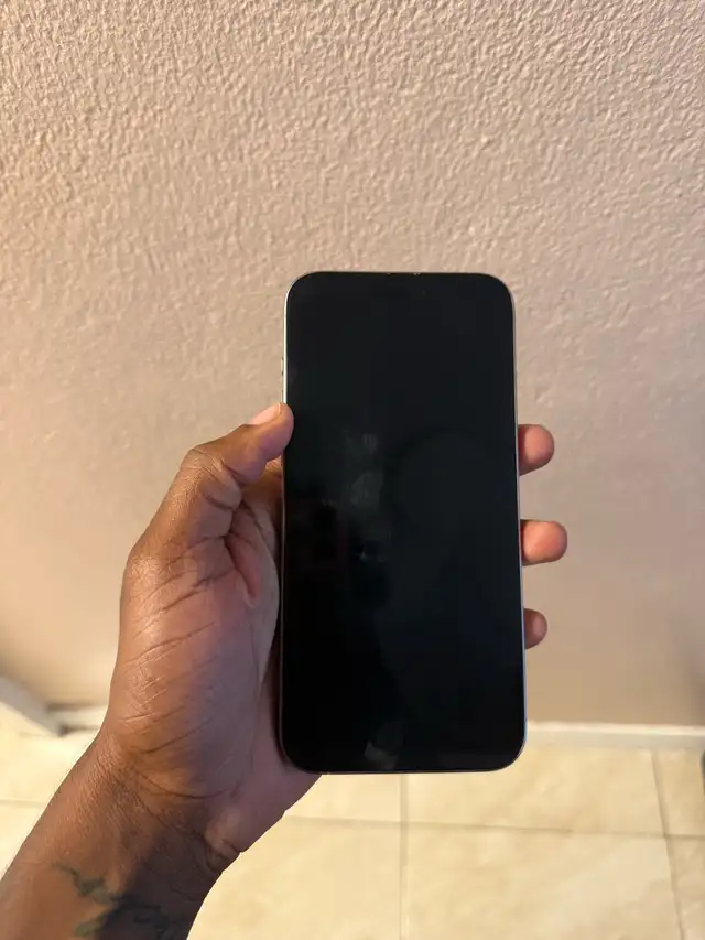 iphone 15 pro max in Cell Phones in Guelph - Image 3