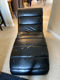 Reclined Chair