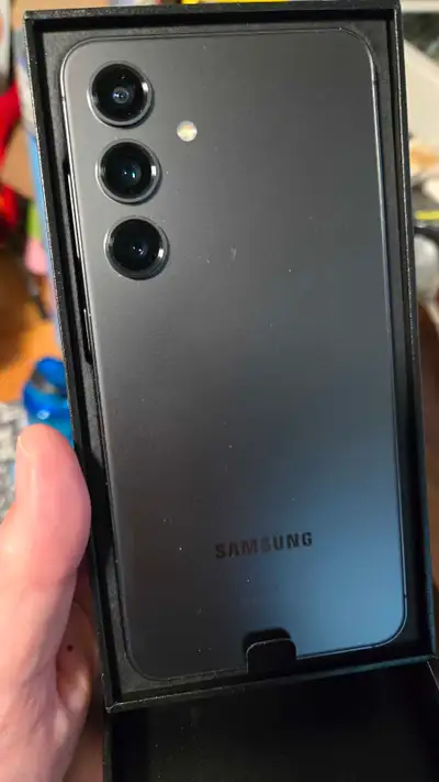 SAMSUNG S24 FLAGSHIP NEUF NEW, View more
