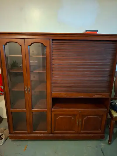 TVStand holds 32" tv 5 '×5' solid wood made in Canada. Free, View more