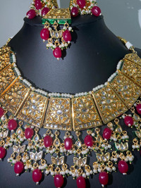 Bridal kundan Indian jewellery set, very high quality and master