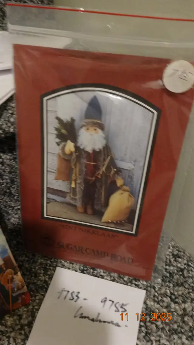 Christmas bundle,  4 patterns, Spirit of Christmas book, all new in Hobbies & Crafts in Kelowna - Image 6