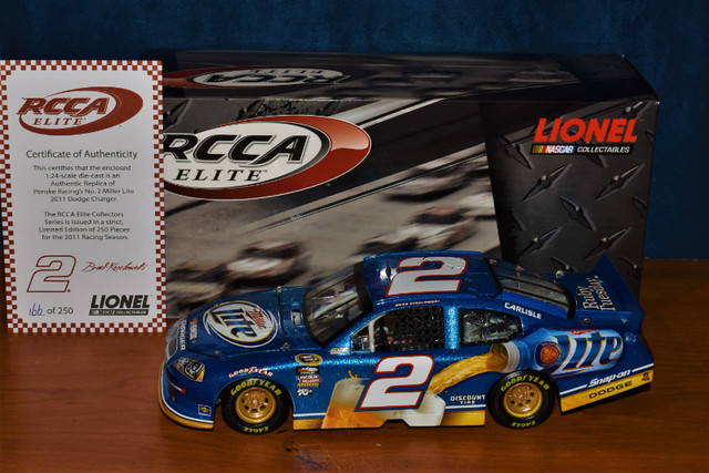 Team Penske / Wood Brothers 1/24 Scale NASCAR Diecasts in Arts & Collectibles in Bedford - Image 2