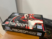 ATI AMD Radeon 9550SE 8/4x AGP 128MB