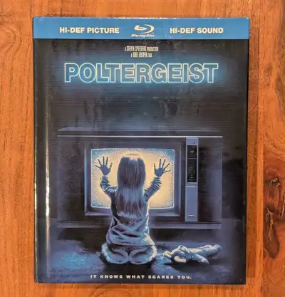 Poltergeist Blu Ray Digibook , View more