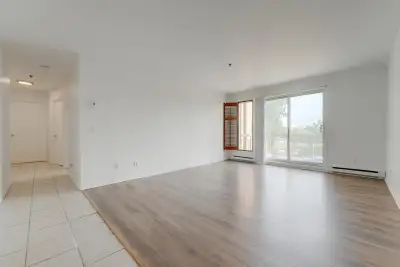 10% OFF YOUR FIRST MONTH'S RENT! Spacious 2-Bedroom Condo for Rent – Available July 1st Beautiful, b...