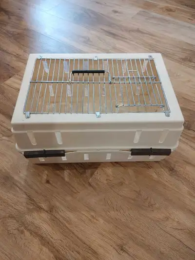 11x16 inch small pet carrier. In good condition, I just use a backpack for my bird now.