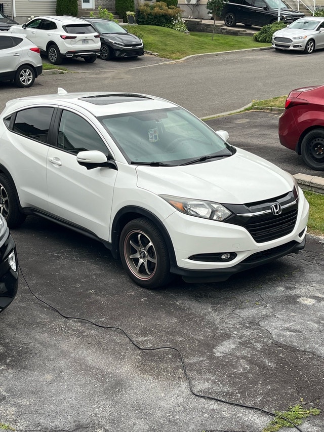 Honda HR-V 2017 — photo 2