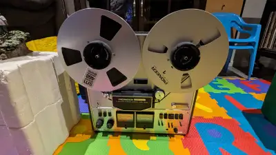 Pioneer rt-1011l Reel to Reel with several blank reels, View more