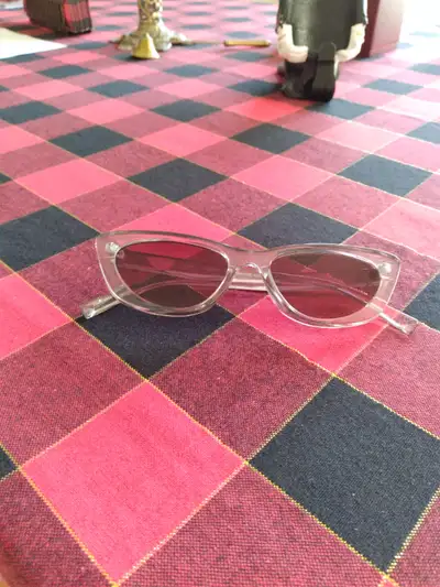 MAKE ME AN OFFER... Ladies KENDALL + KYLIE Sunglasses. NEW NEVER WORN. $10.00 or best offer. Thank y...