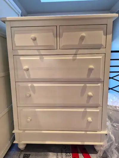 Pottery Barn White 5-Drawer Dresser (33"x17.5"x45"), View more