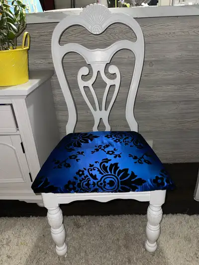 Like new condition, real wood