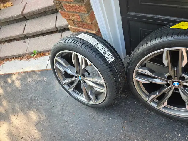 BMW X3 M40i G01 X4 G02 OEM  rims 21" and new tires TPMS in Tires & Rims in Markham / York Region - Image 3