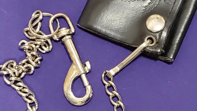 Leather Trifold Chain Wallet in Men's in Red Deer - Image 8