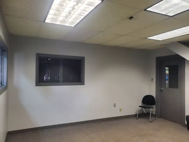 Warehouse Space for Rent in Commercial & Office Space for Rent in Oshawa / Durham Region - Image 8